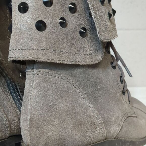 Fergie Mercury Studded Moto Combat Leather Boots, Lace Up, Size 7.5 - Picture 7 of 9